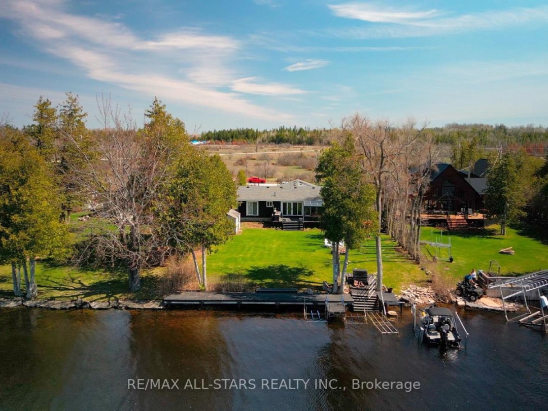 53 MEACHIN DRIVE, Sturgeon Lake