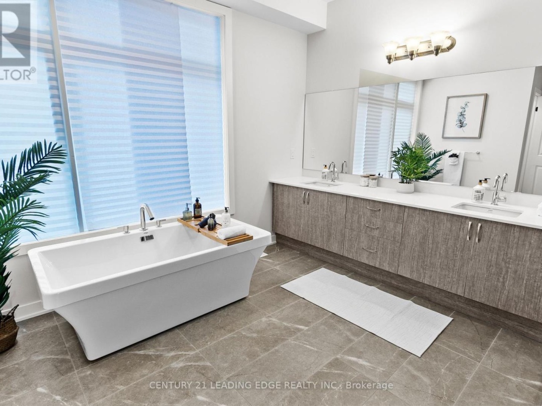 1023 KINGSRIDGE COURT, Lake of Bays (Franklin)
