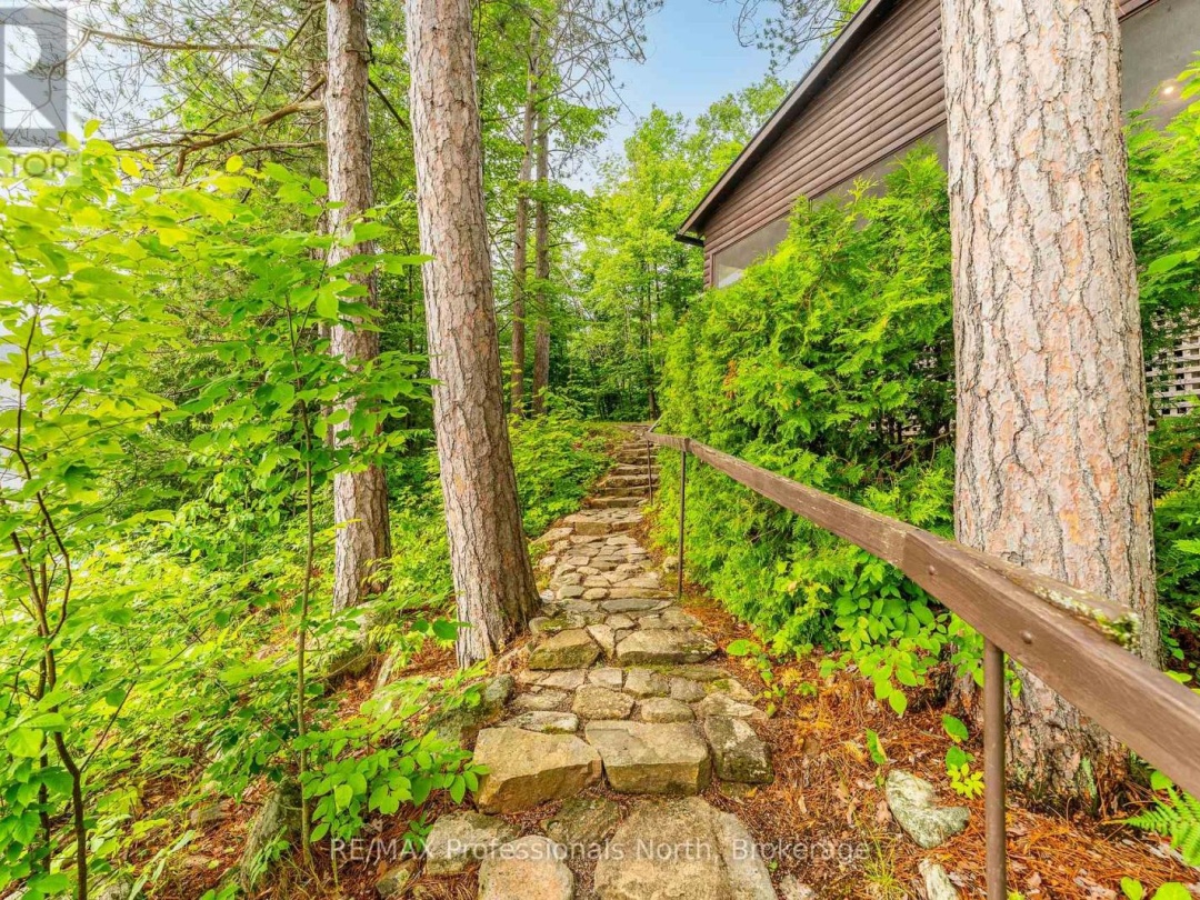 1030 SCHAEFER'S ROAD, Gull Lake