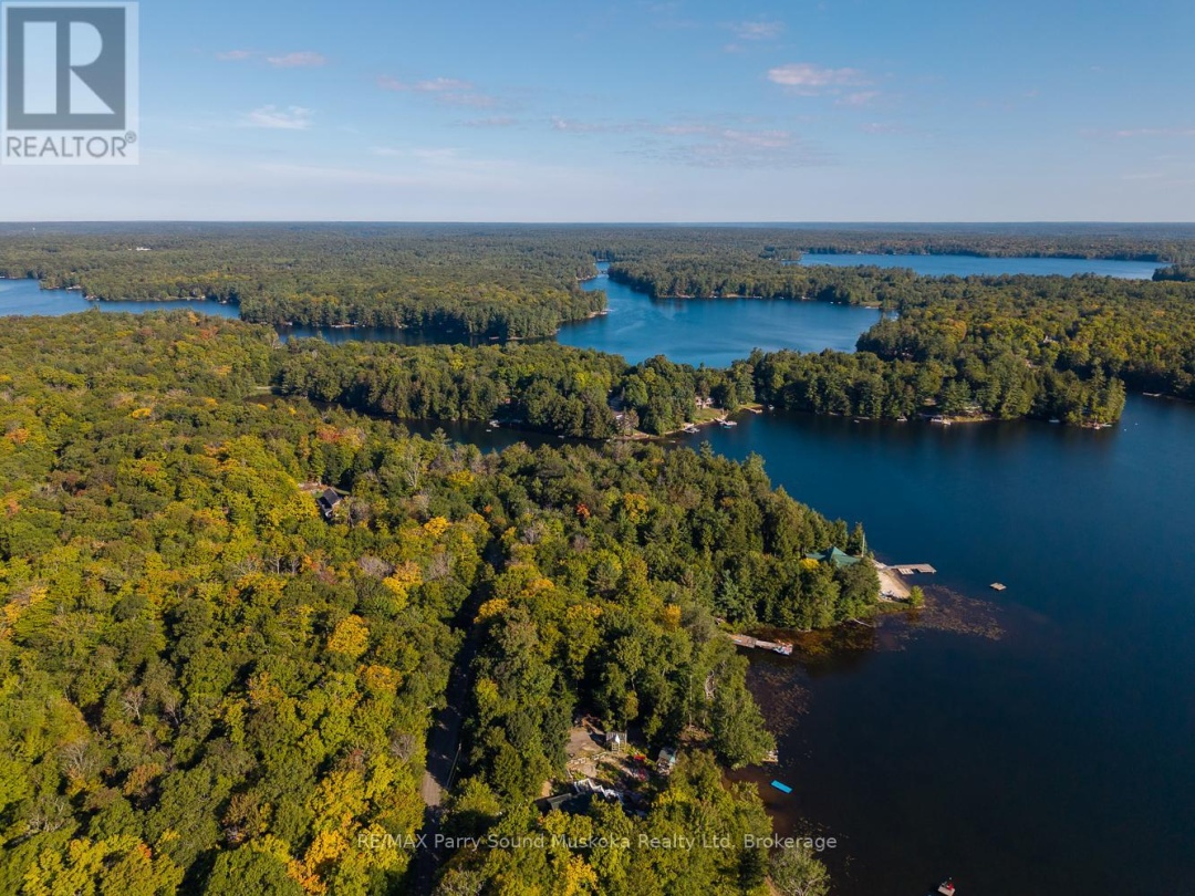 30 OLD SIDS ROAD, Little Whitefish Lake
