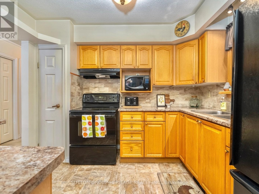 228 PIRATES GLEN DRIVE, Trent Lakes