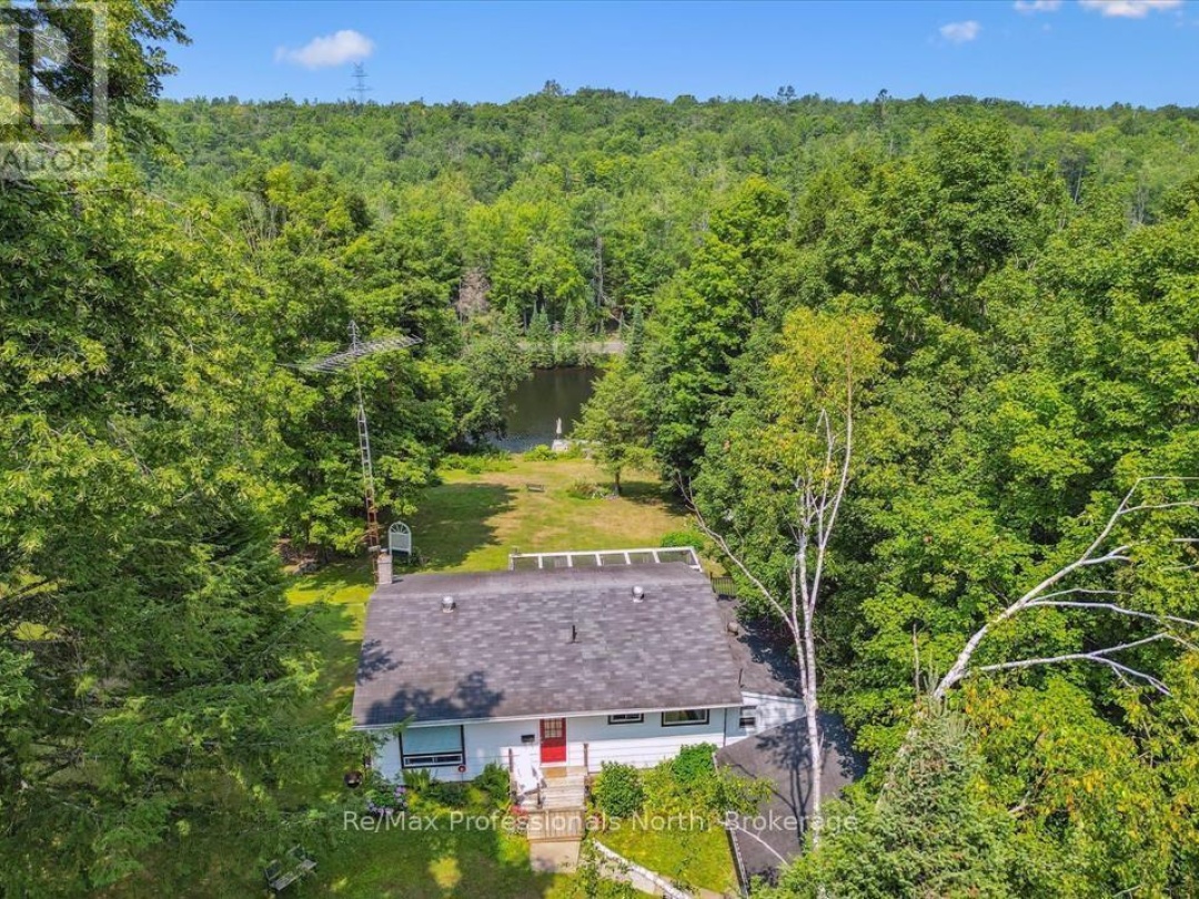 1042 RIVER HAVEN ROAD, Muskoka River