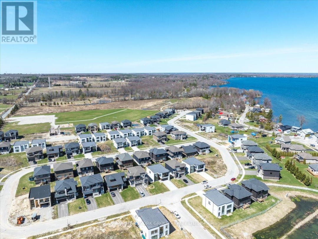 3740 LAKEPOINT DRIVE, Severn (West Shore)