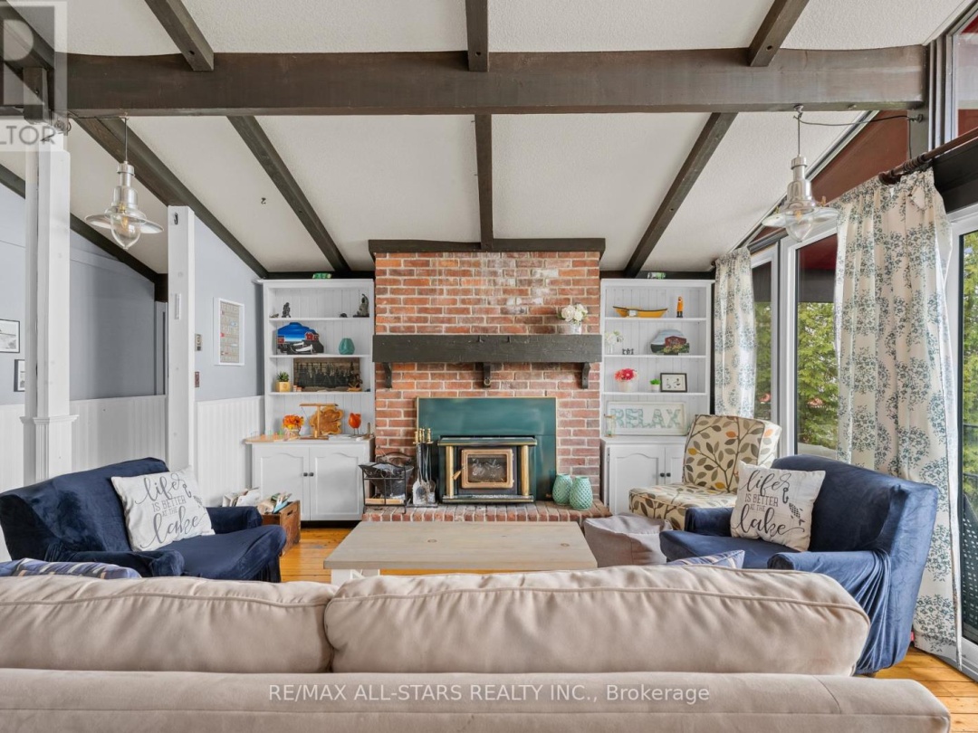 686 GRAND ISLAND, Balsam Lake