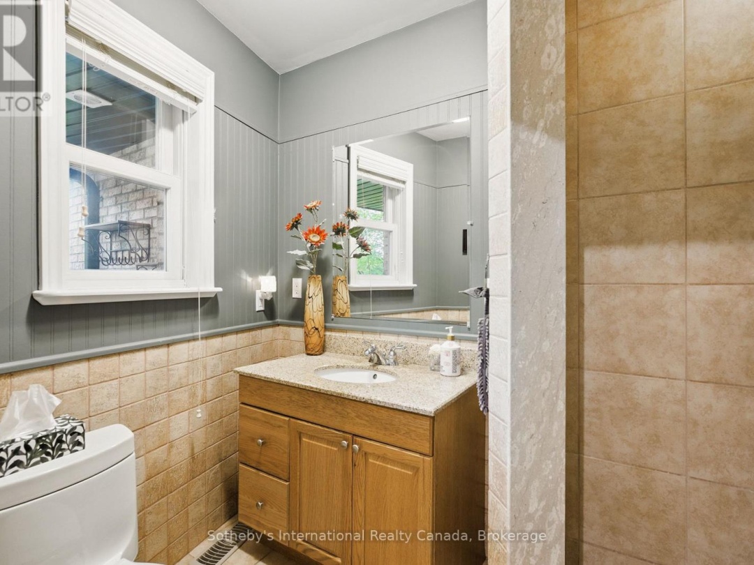 7583 OAK POINT ROAD, 