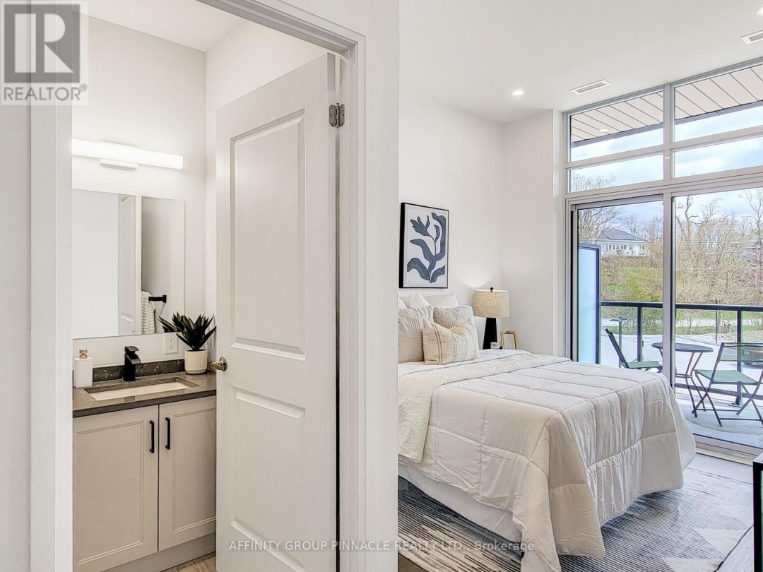 201 - 99 LOUISA STREET, Cameron Lake