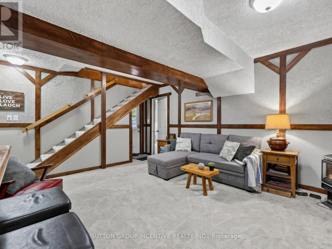 4600 TRENT TRAIL, Severn River