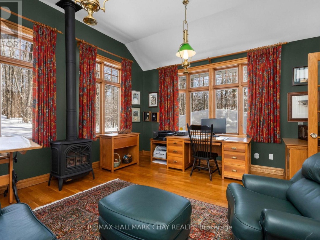3778 VASEY ROAD, Tay