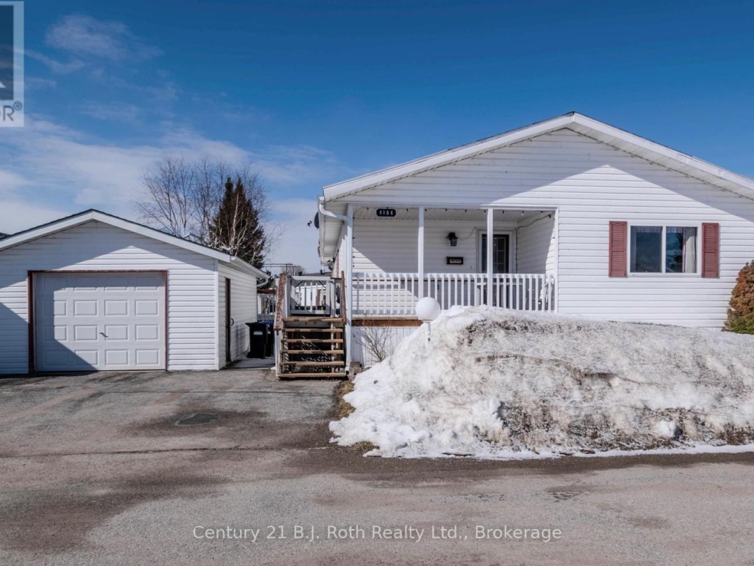 4106 LYNN STREET, Severn