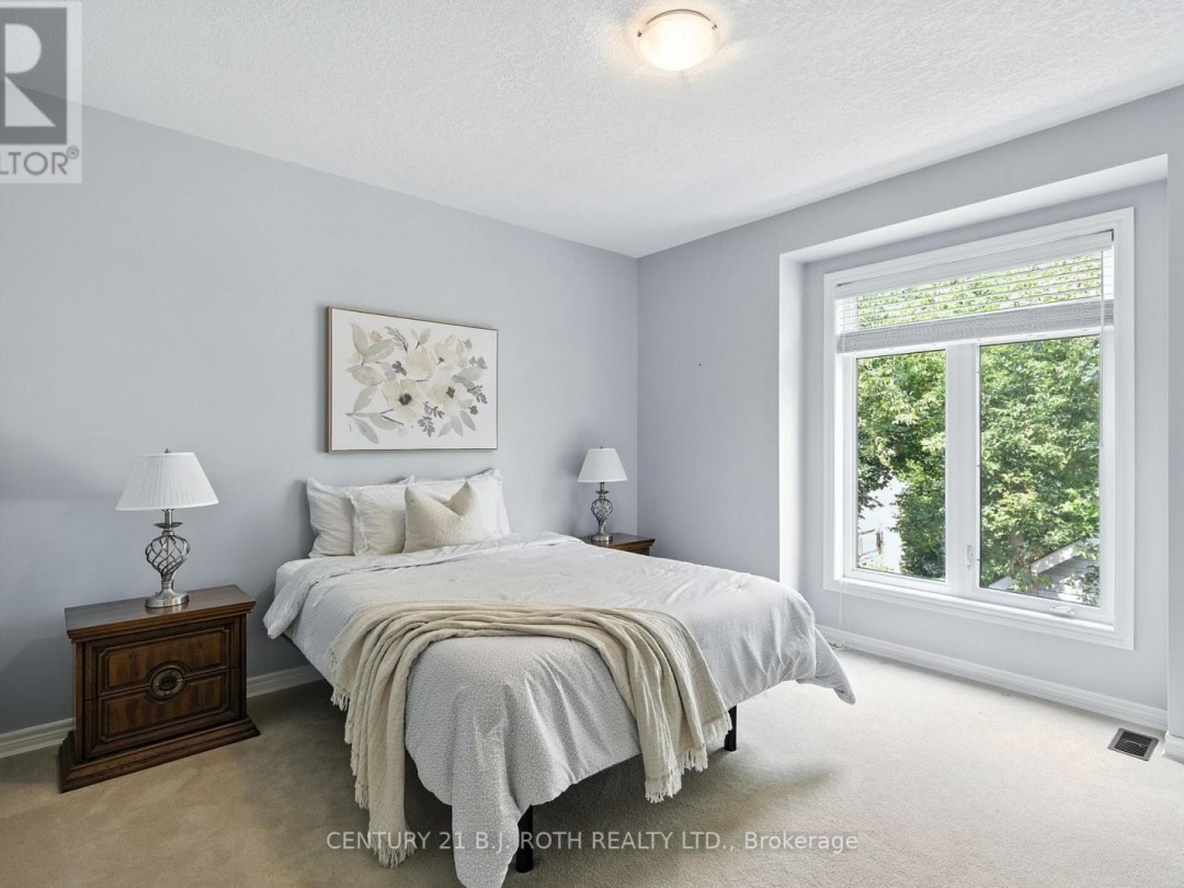 8 CANTERBURY CIRCLE, 