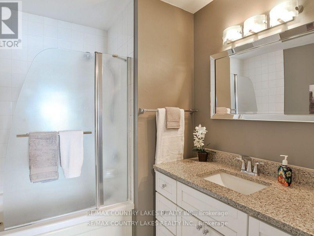 15 - 24 LAGUNA PARKWAY, 