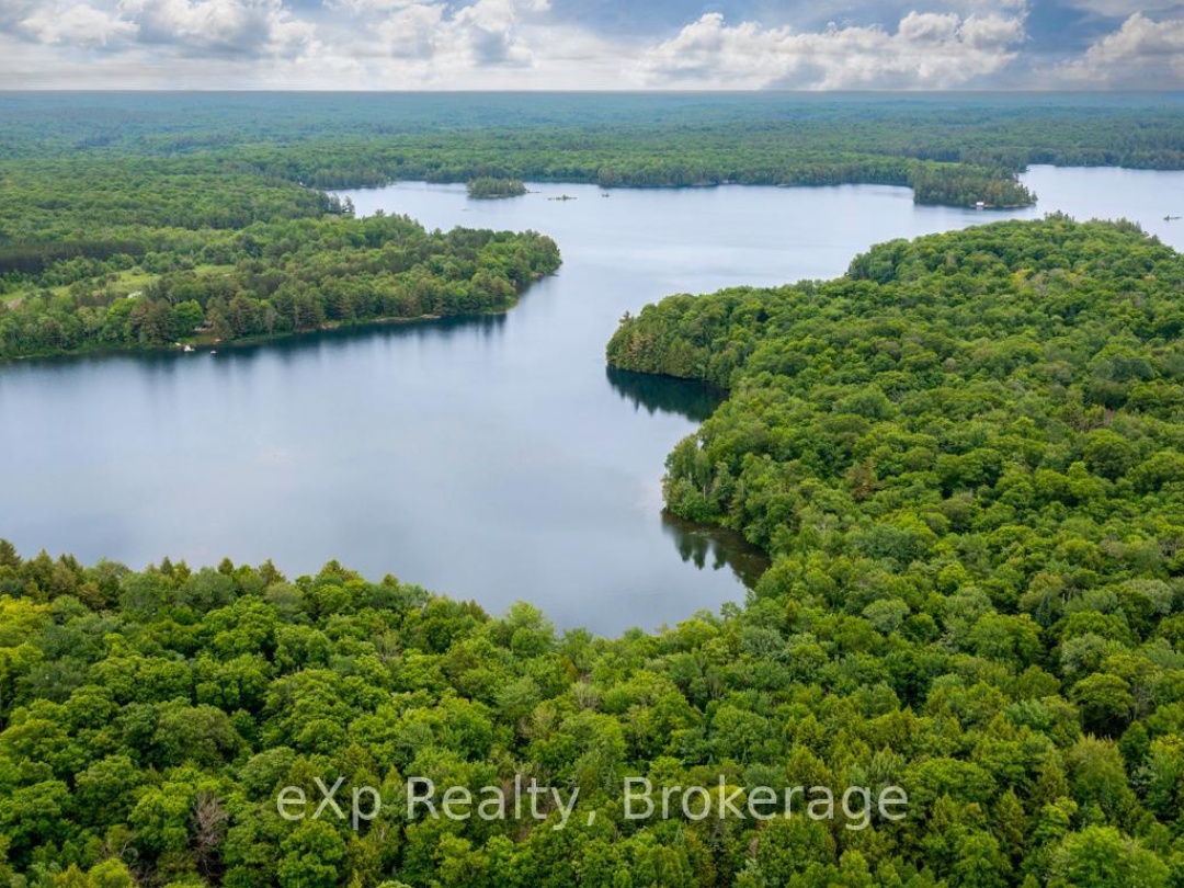 3 KINGFISHER ROAD, Trout Lake