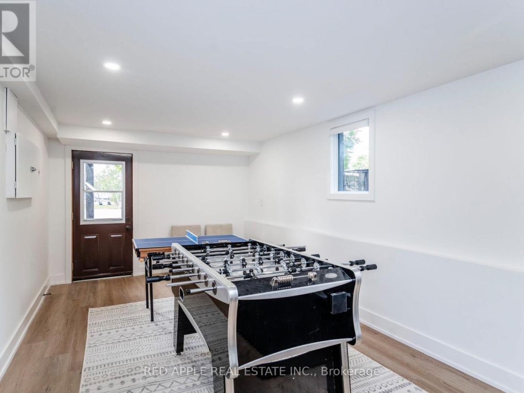 205 HOYT AVENUE, 