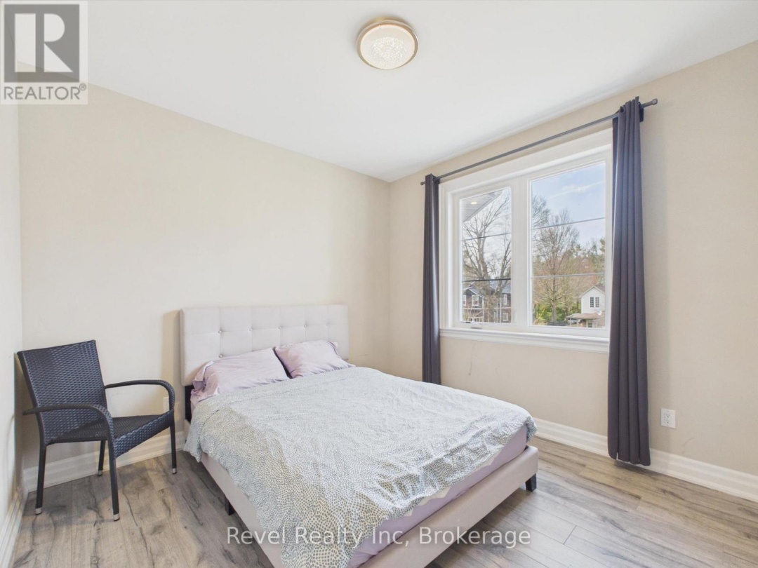 181 ANGLO STREET, Bracebridge (Macaulay)