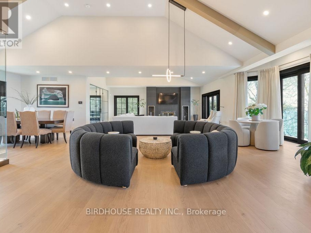 16 GARDEN GATE, Lake Simcoe