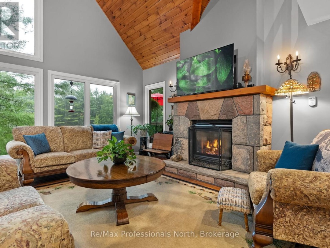 1005 LAIDLAW AVENUE, Severn River