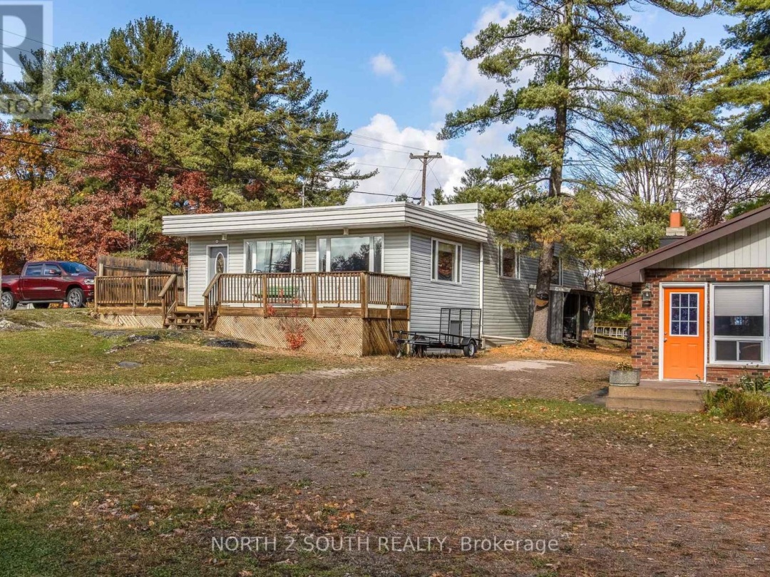 2512 HONEY HARBOUR ROAD, Georgian Bay (Baxter)