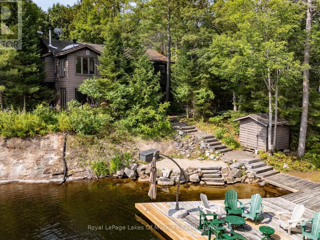 51 PINETREE ROAD, 