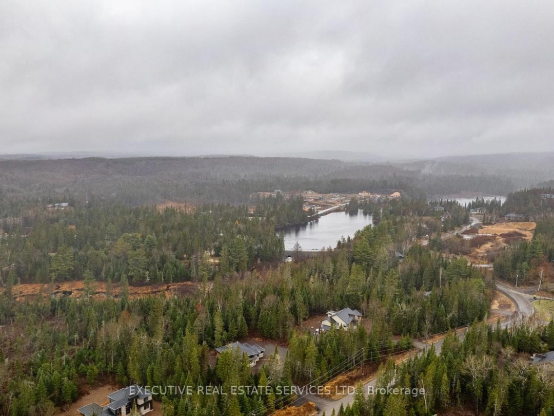 1049 GREENSVIEW DRIVE, Lake of Bays (Franklin)