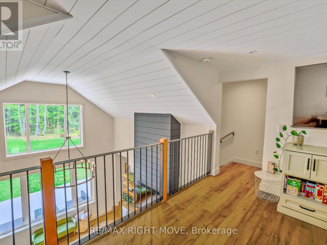 1025 DAVIS DRIVE, 