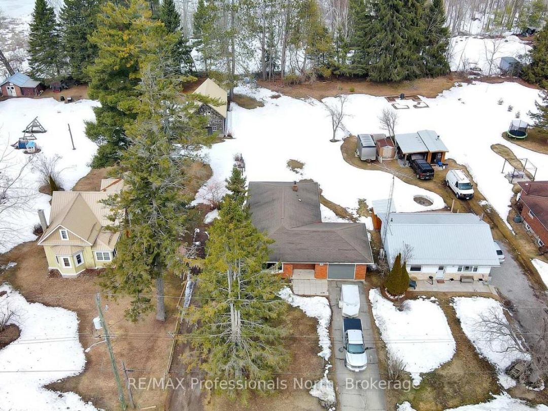 162 HILLSIDE DRIVE, Kawartha Lakes (Somerville)