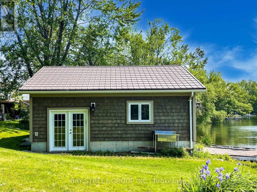 3784 TUPPY DRIVE, Lake Simcoe
