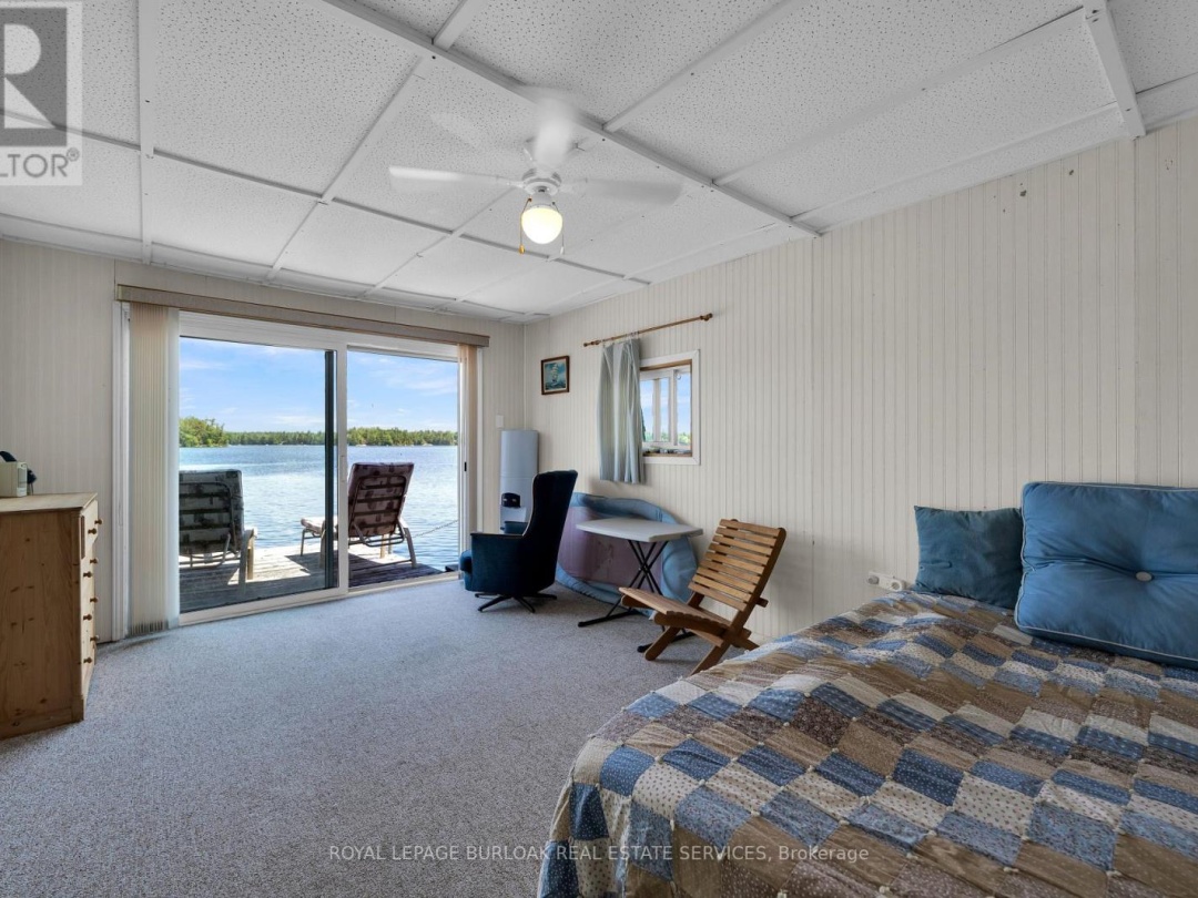990 HASKETT'S DRIVE, Six Mile Lake