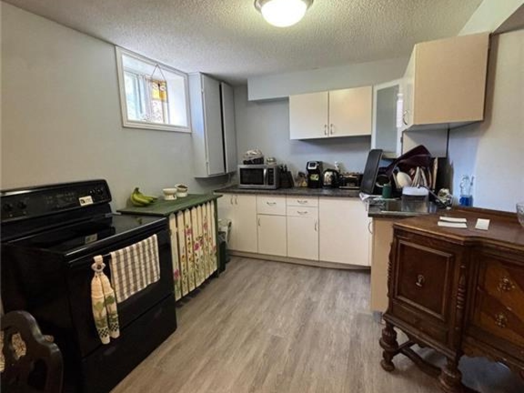 184 FERNWOOD Drive, Gravenhurst