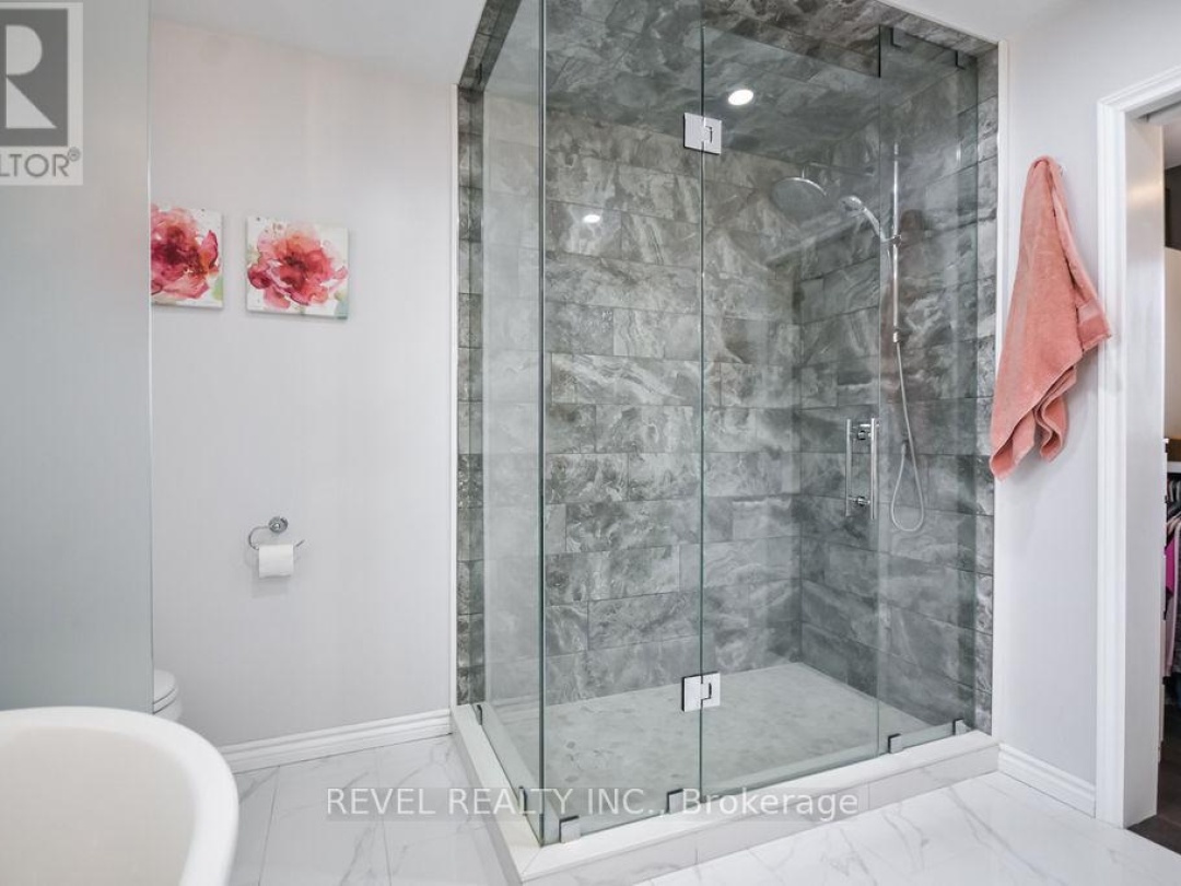 16 SUMAC CRESCENT, Oro-Medonte (Sugarbush)
