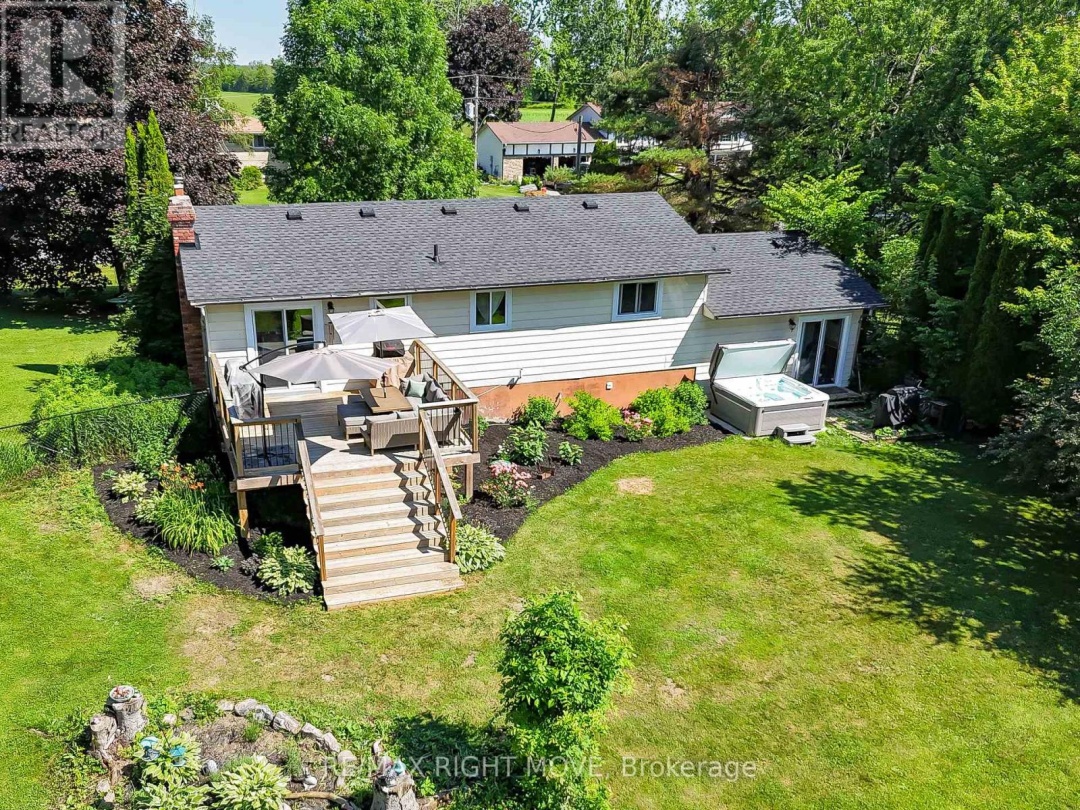 2268 THOMSON CRESCENT, 