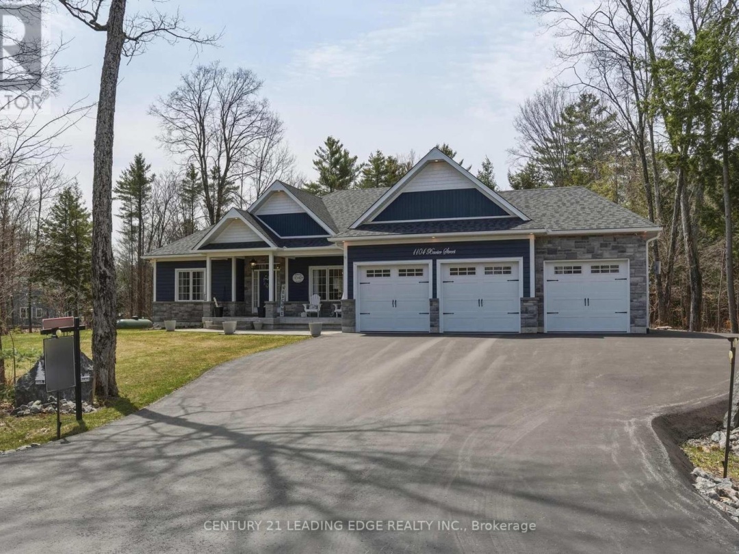 1104 XAVIER STREET, Gravenhurst (Morrison)