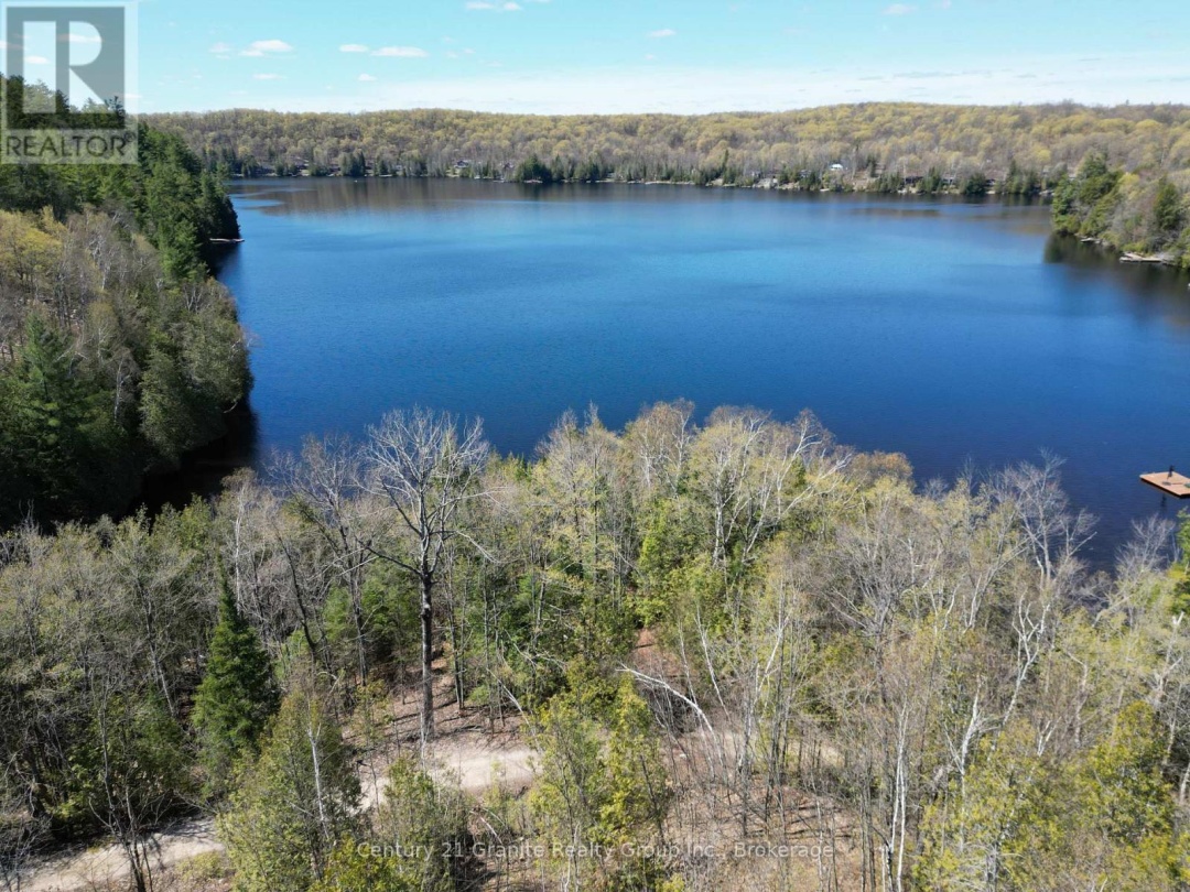 1325 ANDEK TRAIL, Salerno Lake