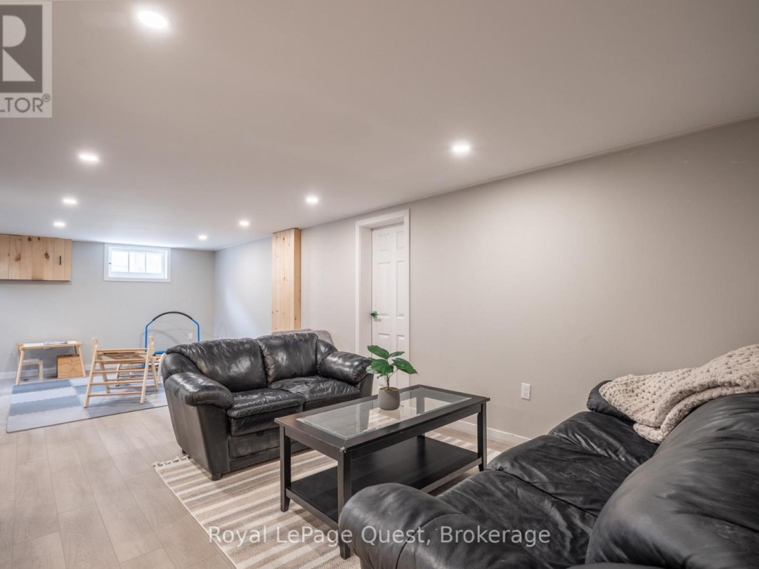 113 NORTH STREET W, Orillia