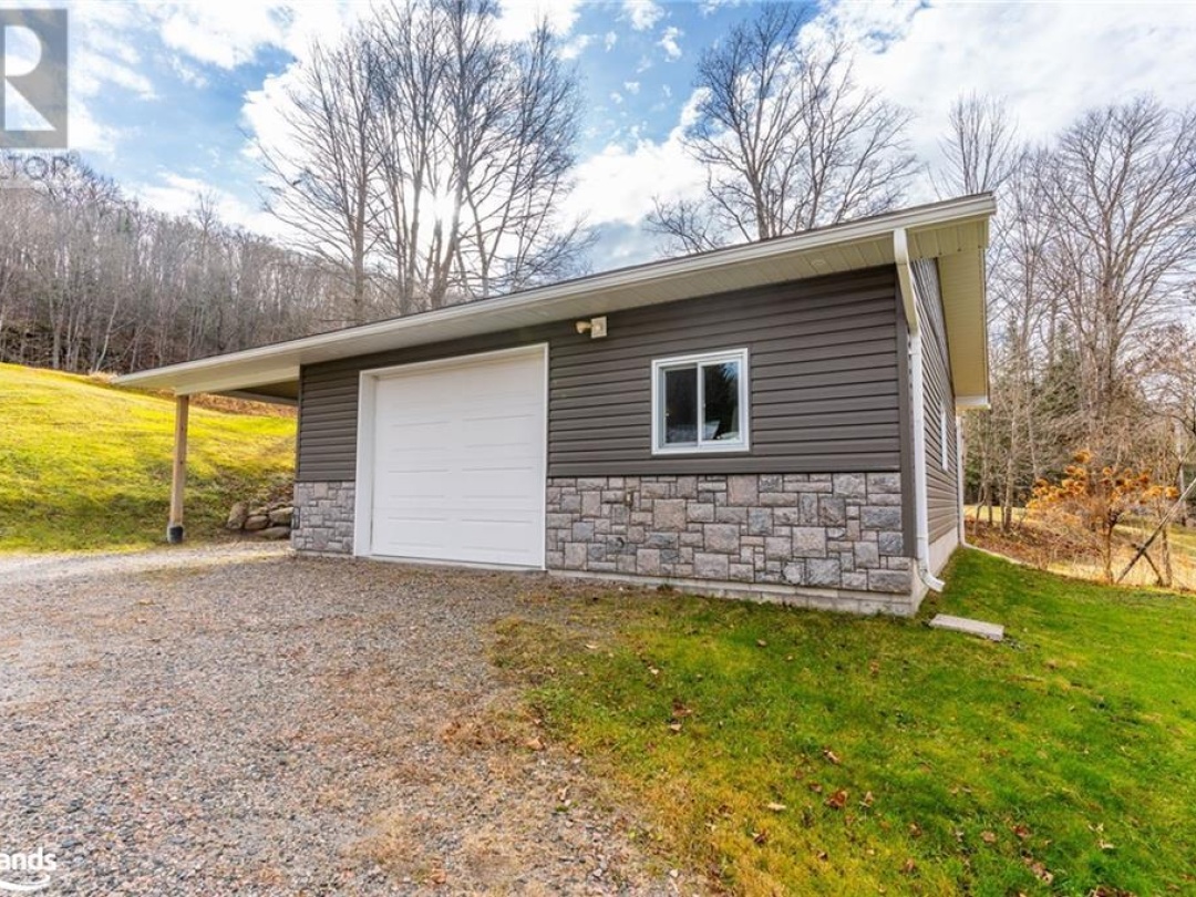 2592 Haliburton Lake Road, Haliburton