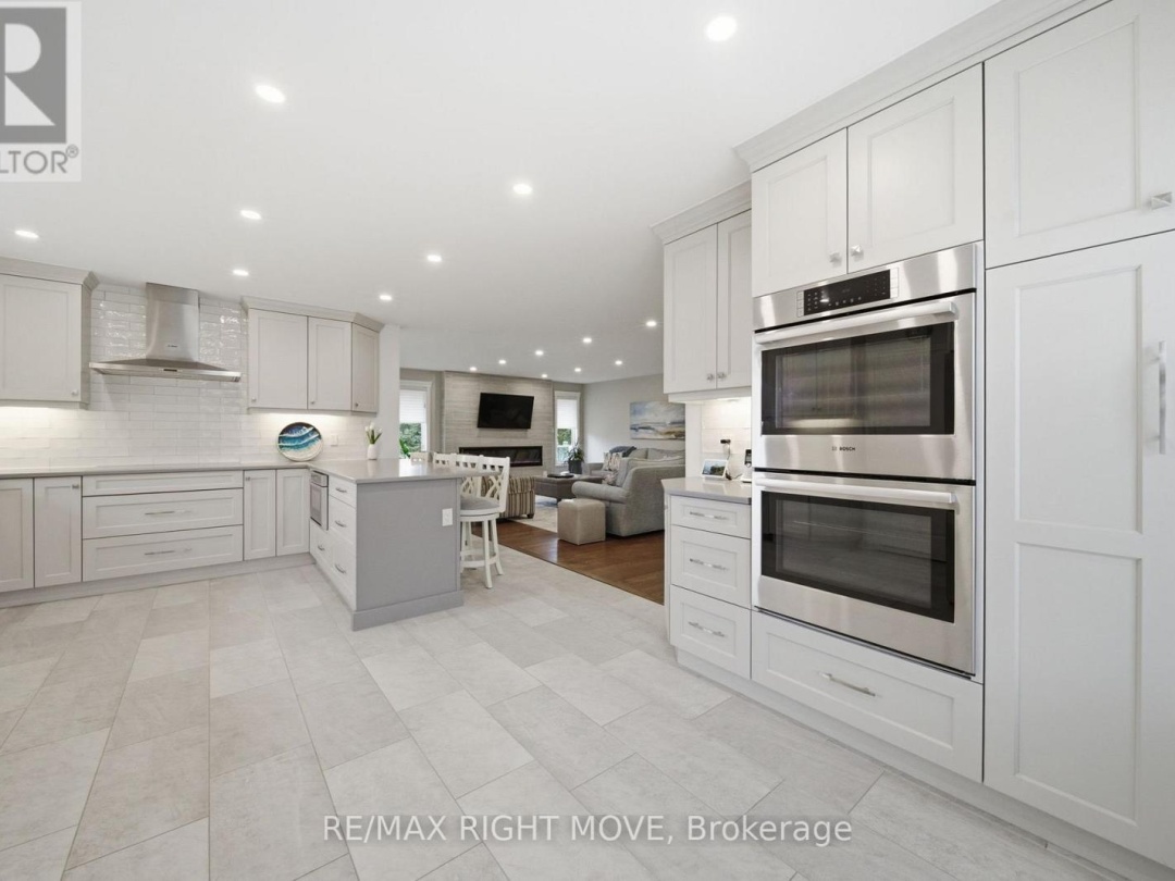 2 LAVENDER COURT, Ramara