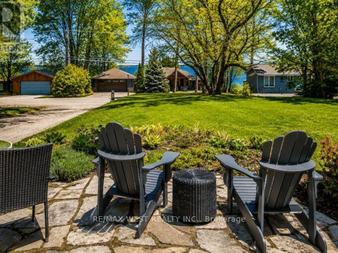 169 BAYVIEW AVENUE E, Tay