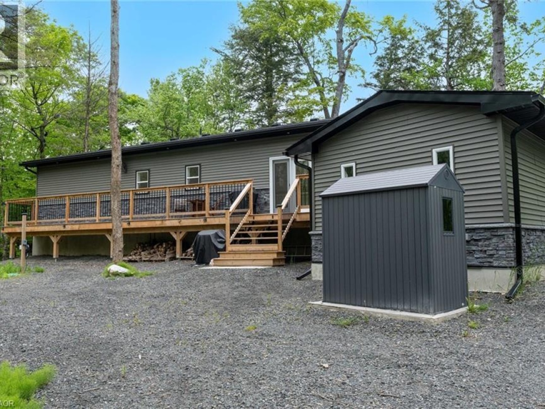44 SUNNYSHORE PARK Drive, 