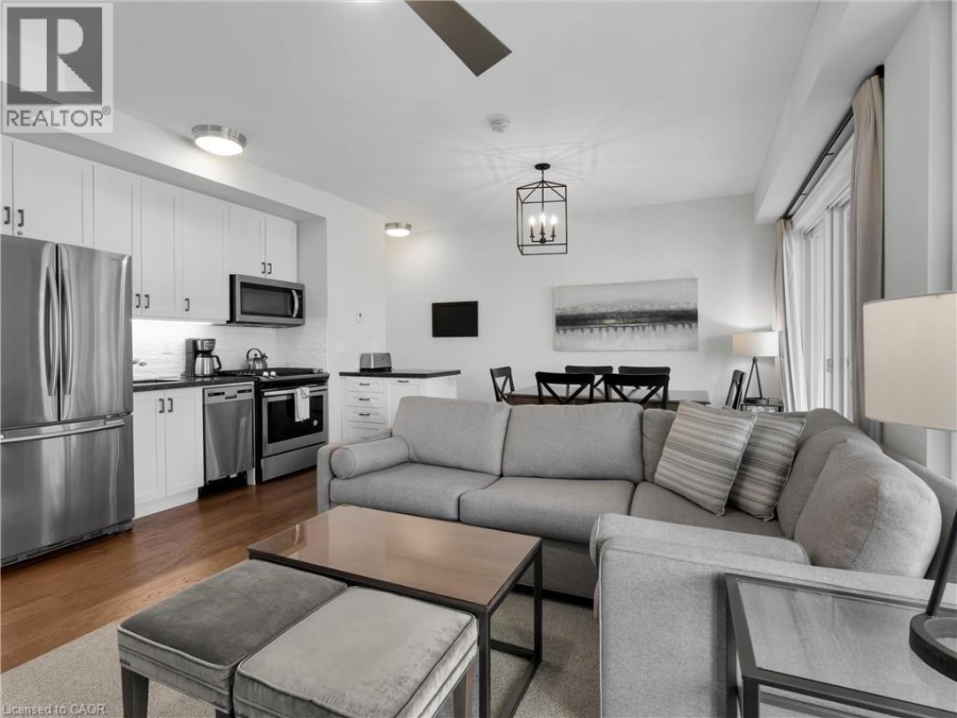 1869 MUSKOKA 118 Road W Unit# BTW-101, Lake Muskoka