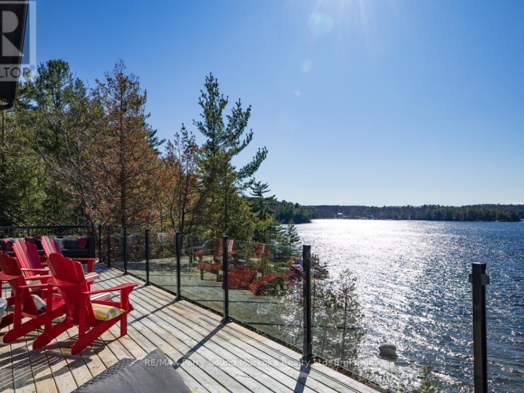 1201 GEEWADIN ROAD, Georgian Bay