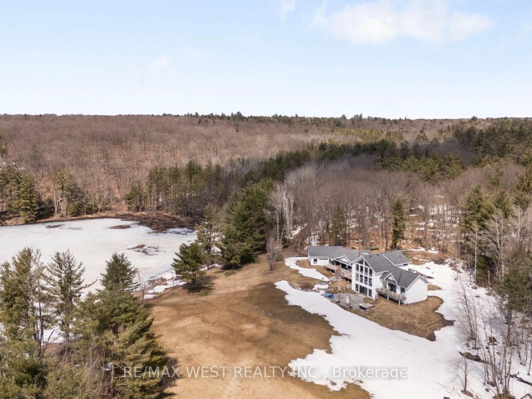 1 - 1331 SOUTH MONCK DRIVE, 