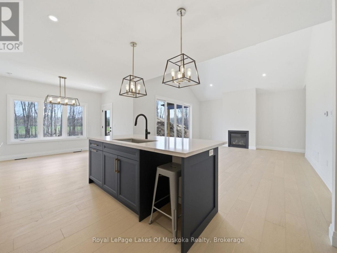 21 HENRY BALL COURT, Oro-Medonte (Warminster)