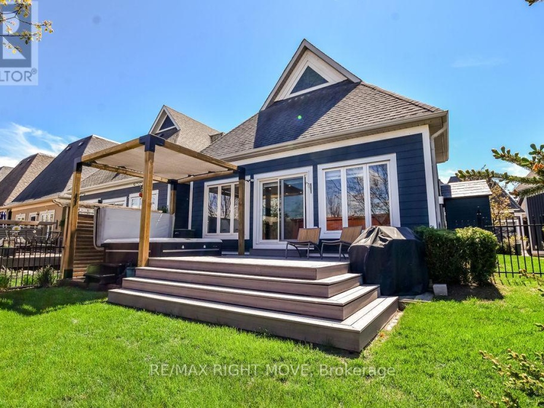 28 - 10 INVERMARA COURT, Lake Simcoe