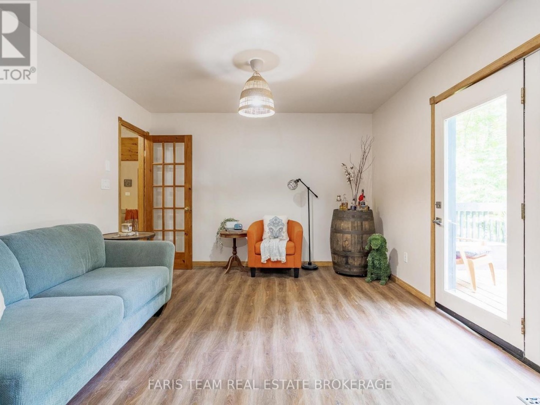 4094 GRANNY WHITE SIDE ROAD, 