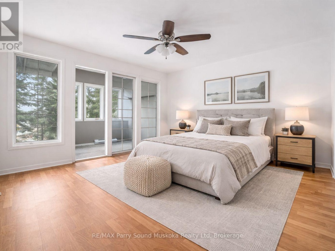 18 GEORGIAN BAY AVENUE, Parry Sound