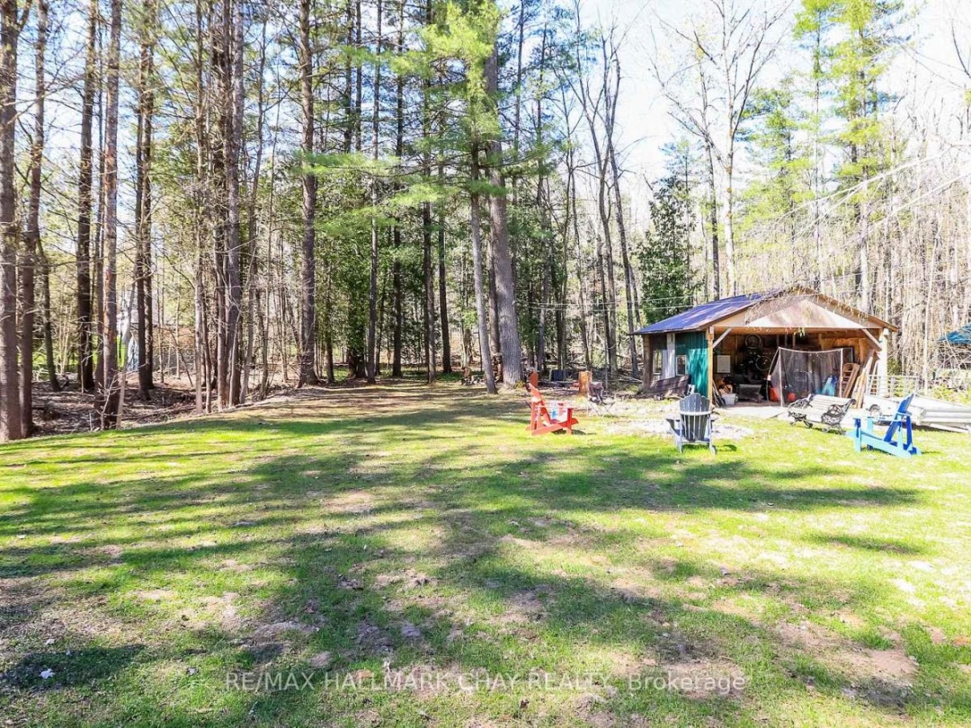 4062 WAINMAN LINE, Severn (Bass Lake)