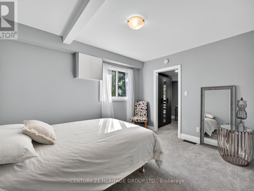 379 ARTHUR STREET, 
