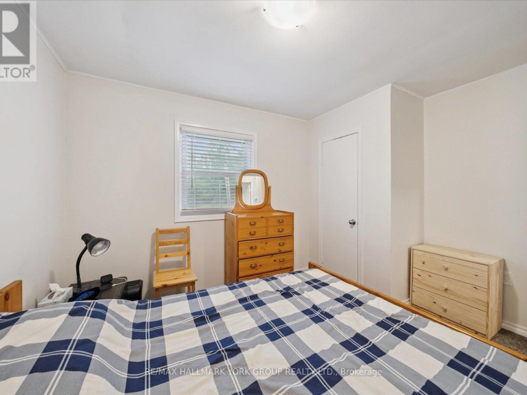276 CHURCH STREET, Lake Simcoe