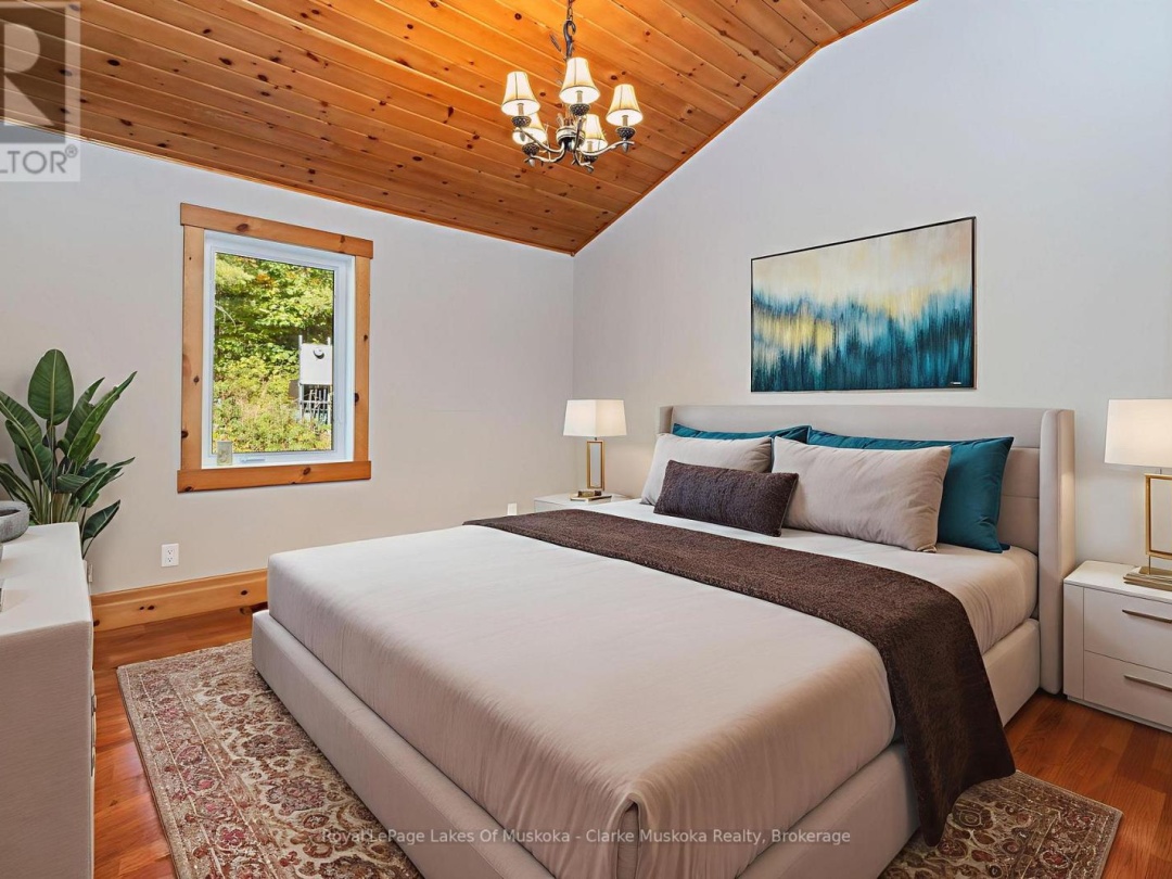 1064 ROAD 3200 & 0 PARKERS POINT ROAD, Lake Muskoka
