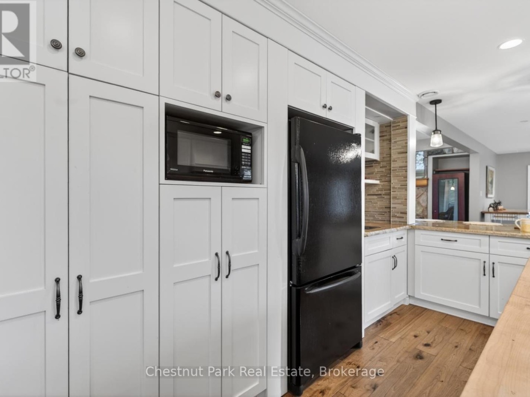 3547 LAUDERDALE POINT CRESCENT, Sparrow Lake