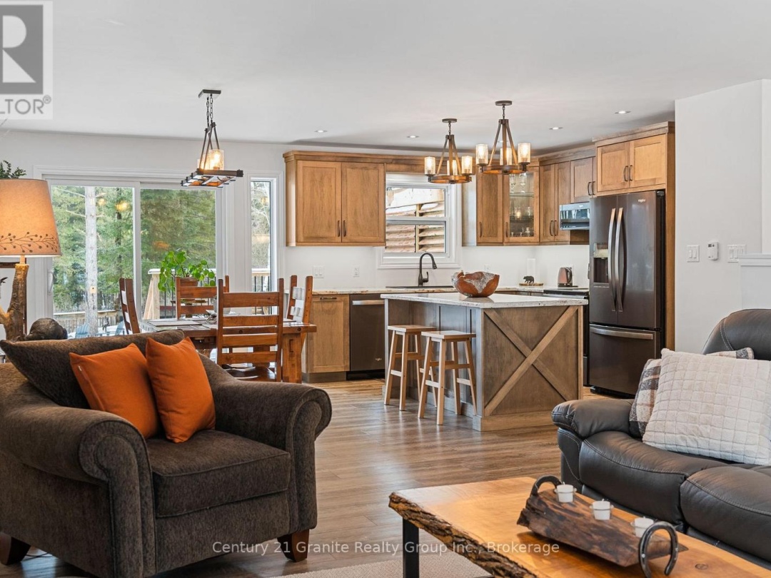 460 BOBCAYGEON ROAD, 